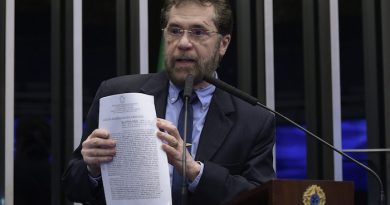 Ong é dona de quase metade de Coari, terra do petróleo Ong é dona de quase metade de Coari, terra do petróleo